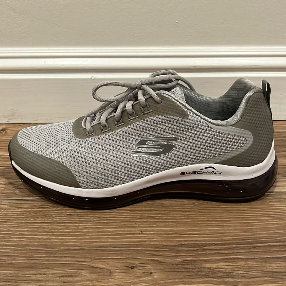 Men’s Skech-Air Sketchers like new